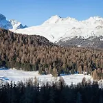 Schloss & Hotel