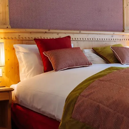 Schloss Hotel & Spa Pontresina 4*