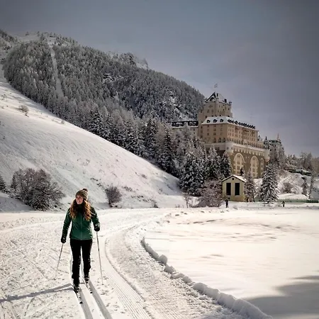 Schloss & بونتريسنا
