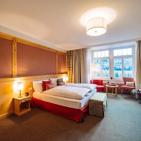 Schloss Hotel & Spa Pontresina Otel 4*