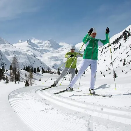 Schloss Hotel & Spa Pontresina Hotel 4*