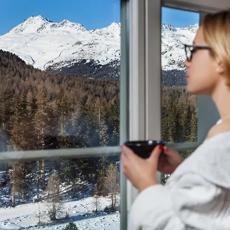 Schloss Hotel & Spa Pontresina Hotel 4*