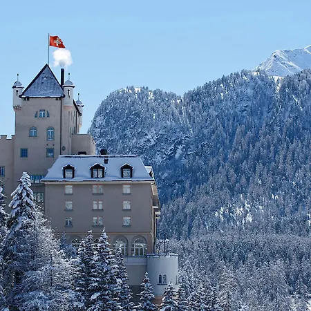 Schloss & Ξενοδοχείο Pontresina