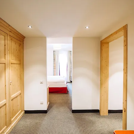 Schloss & Ξενοδοχείο Pontresina