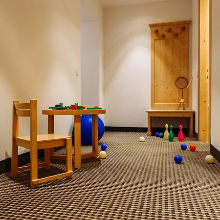 Schloss & Ξενοδοχείο 4*