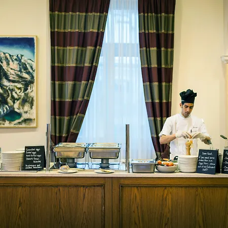 Schloss & 4* Pontresina