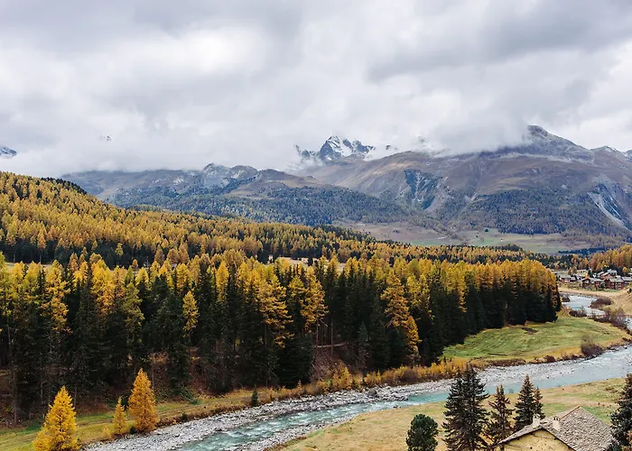 Schloss & 4* Pontresina