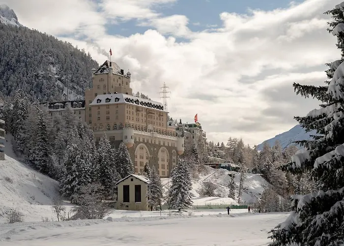 Schloss & Szálloda Pontresina