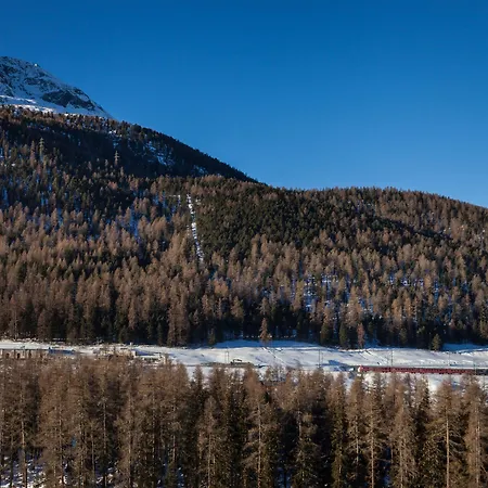 Hotel Schloss & Pontresina